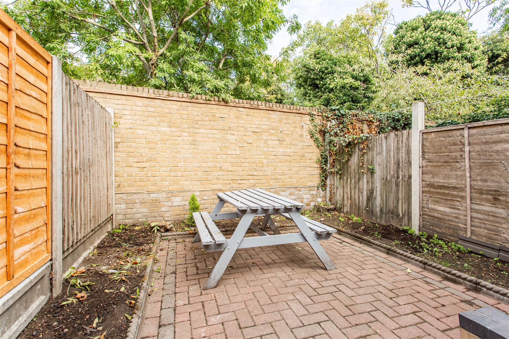 Worland Road, Stratford